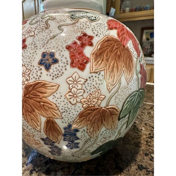 Vintage Chinese porcelain vase - Picture 4 of 5